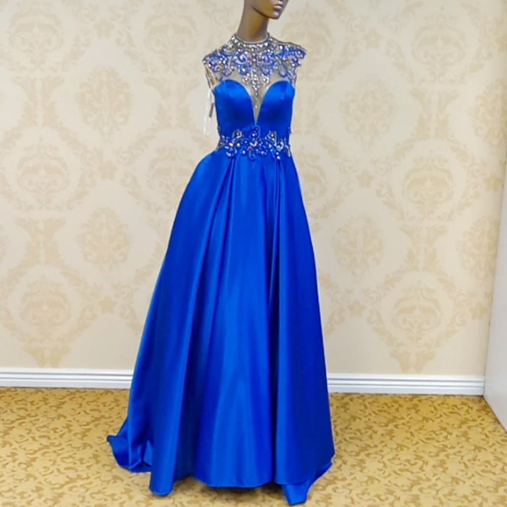 Tiffany designs size 2 prom dress